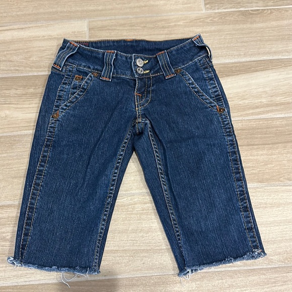 True Religion jeans shorts size 26 style Sammy - Picture 1 of 6